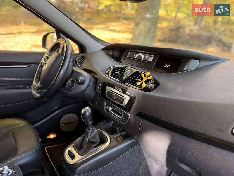 Минивэн Renault Grand Scenic 2014 в Львове фото 14 Минивэн Renault Grand Scenic 2014 в Львове