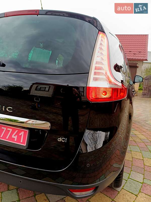 Минивэн Renault Grand Scenic 2016 в Львове фото 29 Минивэн Renault Grand Scenic 2016 в Львове
