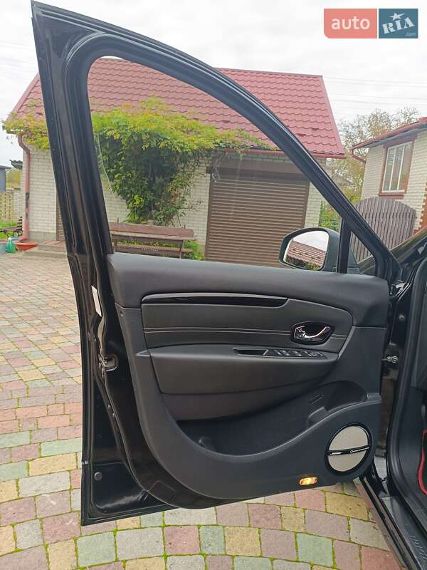 Минивэн Renault Grand Scenic 2016 в Львове фото 52 Минивэн Renault Grand Scenic 2016 в Львове