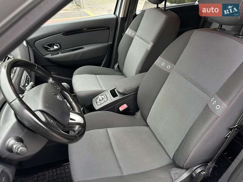 Минивэн Renault Grand Scenic 2012 в Киеве