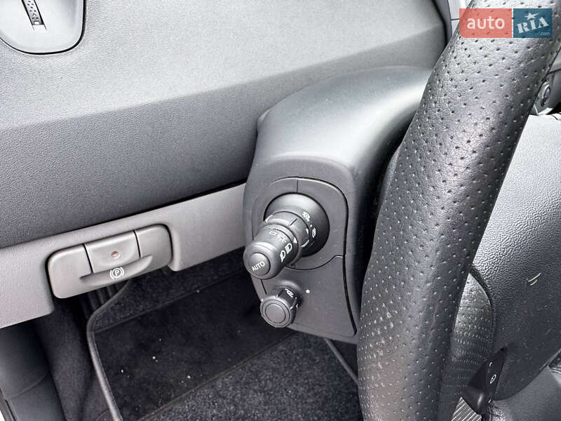 Мінівен Renault Grand Scenic 2008 в Дніпрі фото 9 Мінівен Renault Grand Scenic 2008 в Дніпрі