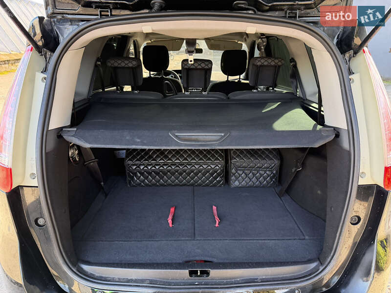 Минивэн Renault Grand Scenic 2011 в Дубровице