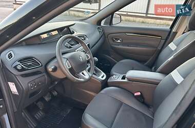 Минивэн Renault Grand Scenic 2011 в 