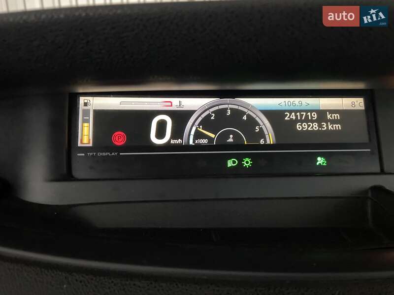 Минивэн Renault Grand Scenic 2010 в Вознесенске фото 38 Минивэн Renault Grand Scenic 2010 в Вознесенске