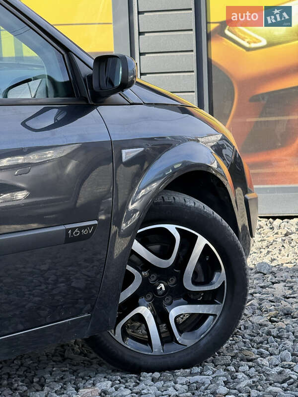 Минивэн Renault Grand Scenic 2005 в Стрые