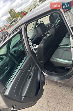 Мінівен Renault Grand Scenic 2013 в 