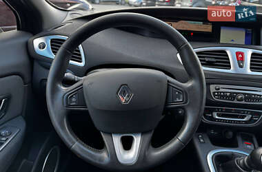 Минивэн Renault Grand Scenic 2009 в 