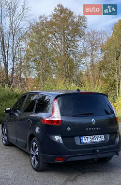 Минивэн Renault Grand Scenic 2010 в 