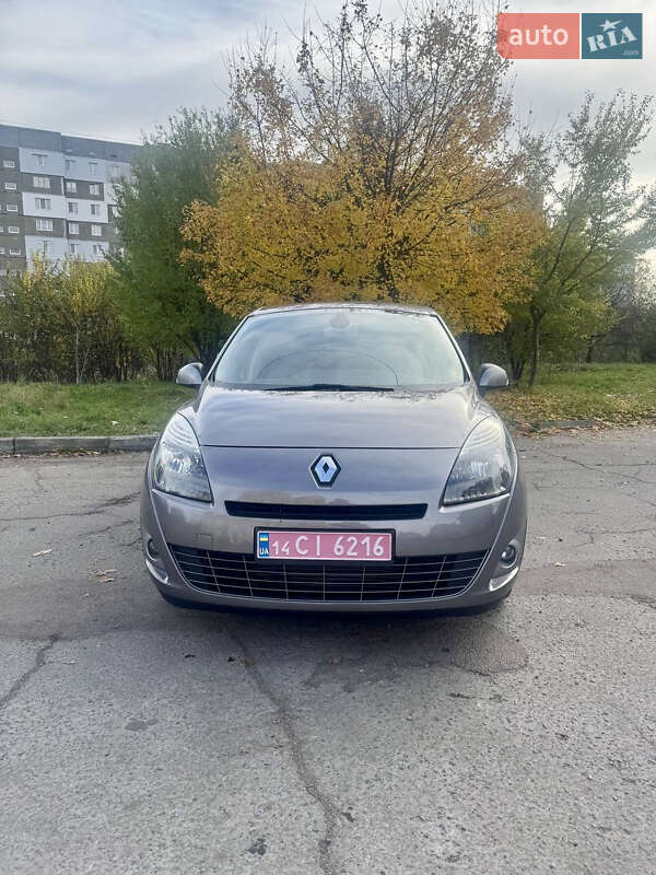Мінівен Renault Grand Scenic 2011 в Калуші