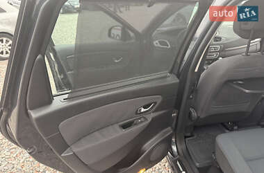 Минивэн Renault Grand Scenic 2010 в 