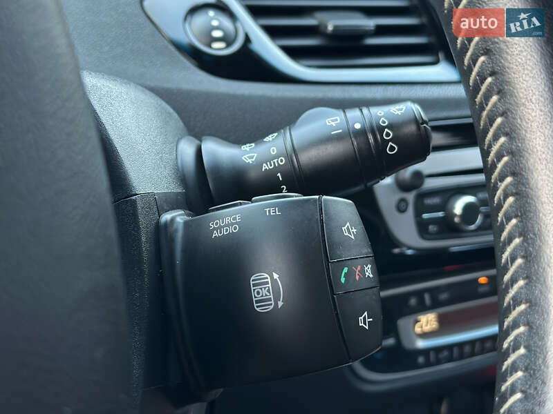 Мінівен Renault Grand Scenic 2015 в Сарнах фото 18 Мінівен Renault Grand Scenic 2015 в Сарнах