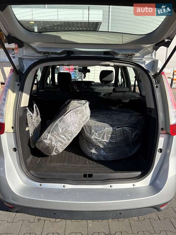 Минивэн Renault Grand Scenic 2011 в Ужгороде фото 15 Минивэн Renault Grand Scenic 2011 в Ужгороде