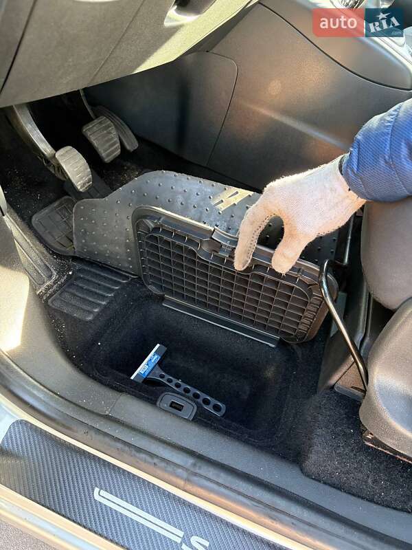 Минивэн Renault Grand Scenic 2011 в Ужгороде фото 27 Минивэн Renault Grand Scenic 2011 в Ужгороде