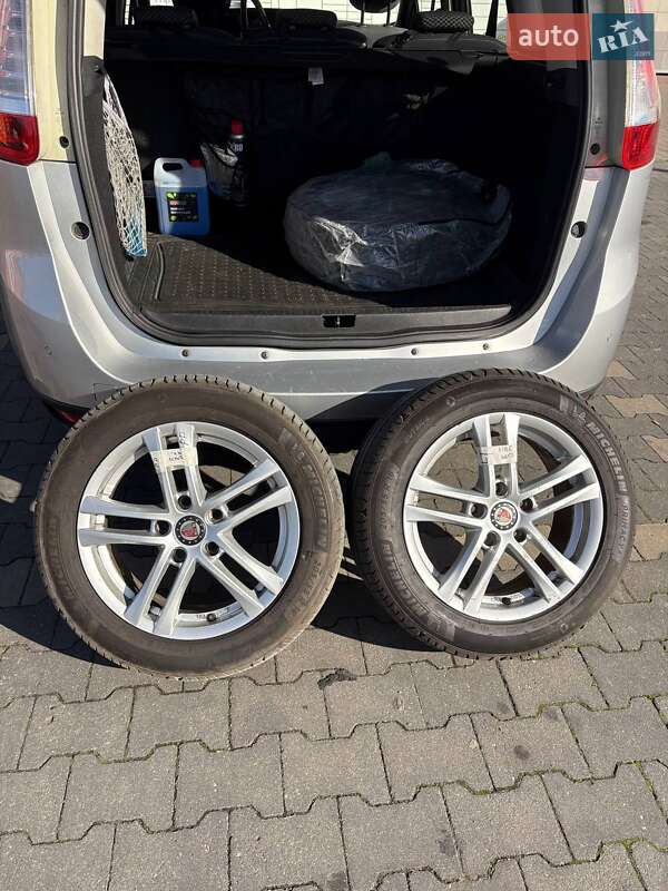 Минивэн Renault Grand Scenic 2011 в Ужгороде фото 18 Минивэн Renault Grand Scenic 2011 в Ужгороде