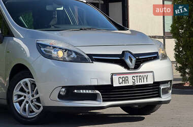 Минивэн Renault Grand Scenic 2015 в 
