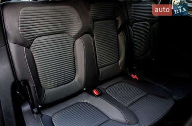 Мінівен Renault Grand Scenic 2019 в  фото 44 Мінівен Renault Grand Scenic 2019 в