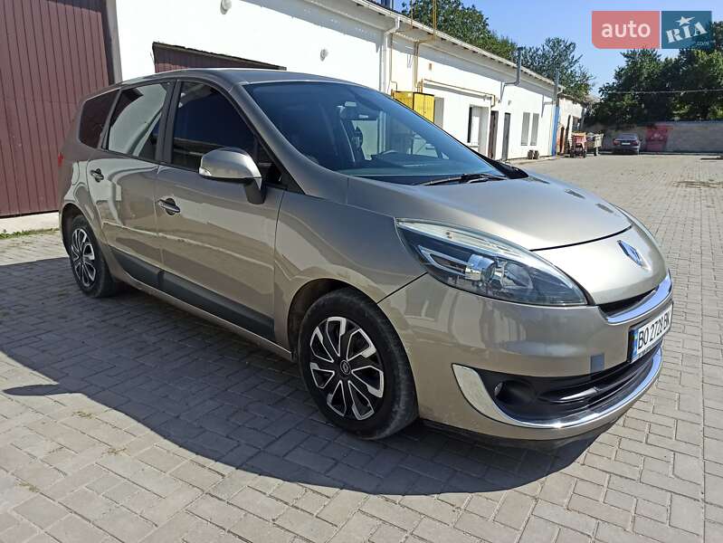 Renault Grand Scenic 2012 Renault Grand Scenic 2012
