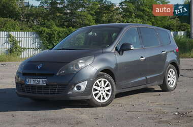 Renault Grand Scenic 2010