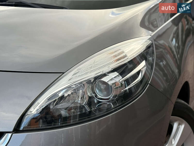 Минивэн Renault Grand Scenic 2012 в Стрые фото 9 Минивэн Renault Grand Scenic 2012 в Стрые
