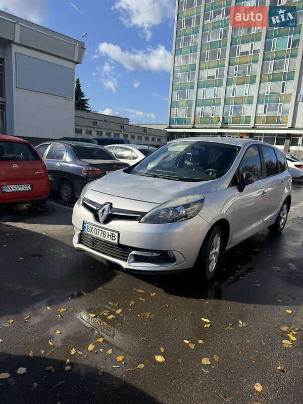 Мінівен Renault Grand Scenic 2014 в Хмельницькому фото 15 Мінівен Renault Grand Scenic 2014 в Хмельницькому