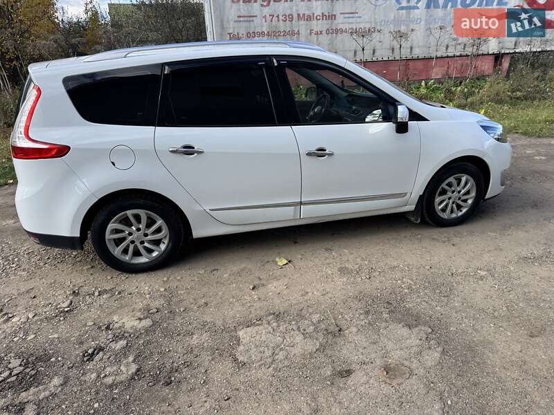 Минивэн Renault Grand Scenic 2013 в Калуше