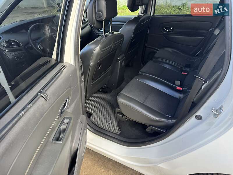 Минивэн Renault Grand Scenic 2013 в Калуше