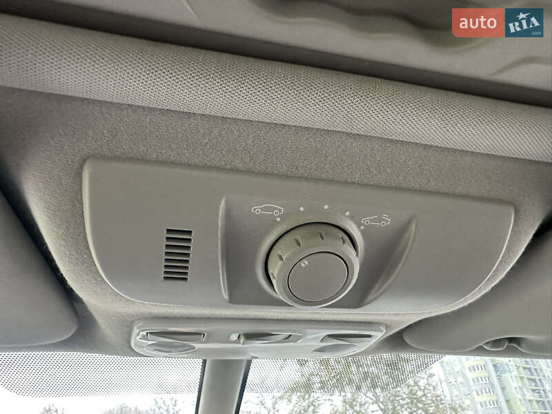 Мінівен Renault Grand Scenic 2009 в Житомирі фото 29 Мінівен Renault Grand Scenic 2009 в Житомирі