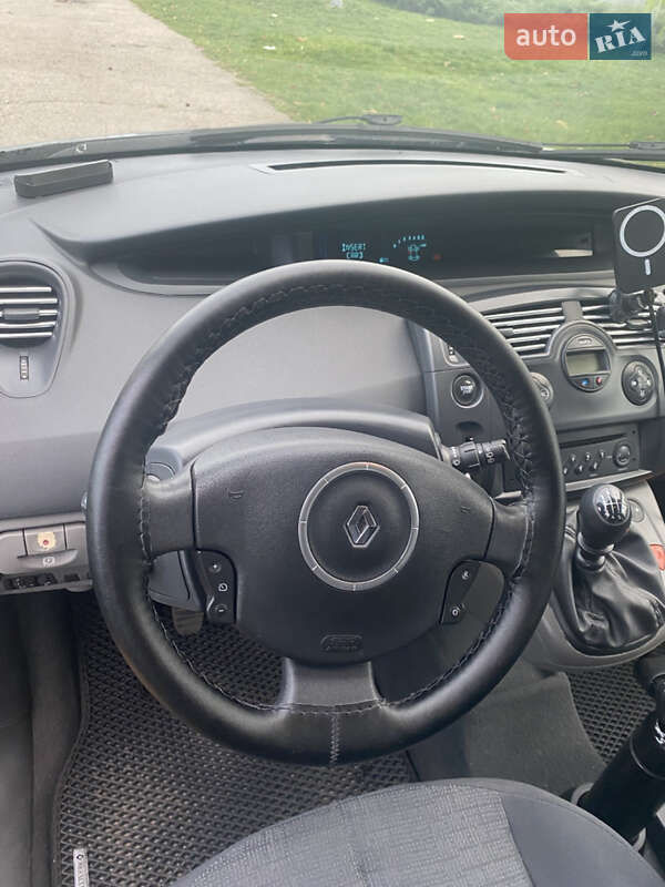 Минивэн Renault Grand Scenic 2006 в Луцке фото 46 Минивэн Renault Grand Scenic 2006 в Луцке