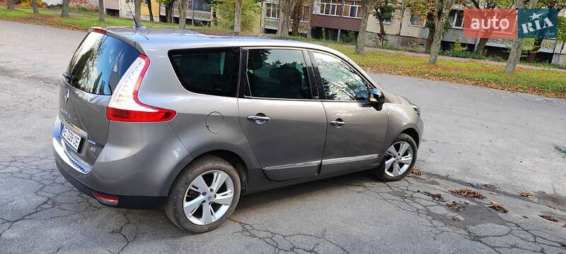 Мінівен Renault Grand Scenic 2012 в Кривому Розі