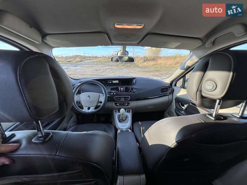Минивэн Renault Grand Scenic 2012 в Львове