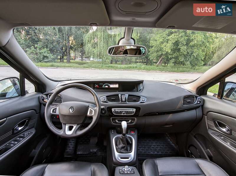 Мінівен Renault Grand Scenic 2011 в Луцьку