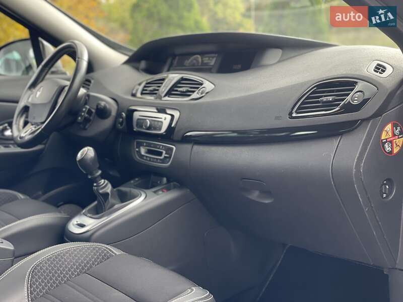 Минивэн Renault Grand Scenic 2011 в Стрые фото 30 Минивэн Renault Grand Scenic 2011 в Стрые