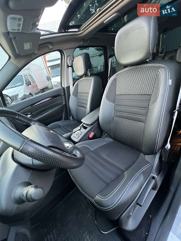 Минивэн Renault Grand Scenic 2016 в Луцке фото 23 Минивэн Renault Grand Scenic 2016 в Луцке