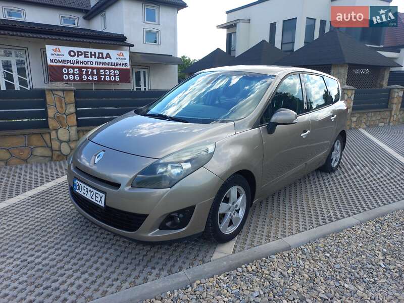 Минивэн Renault Grand Scenic 2010 в Ивано-Франковске