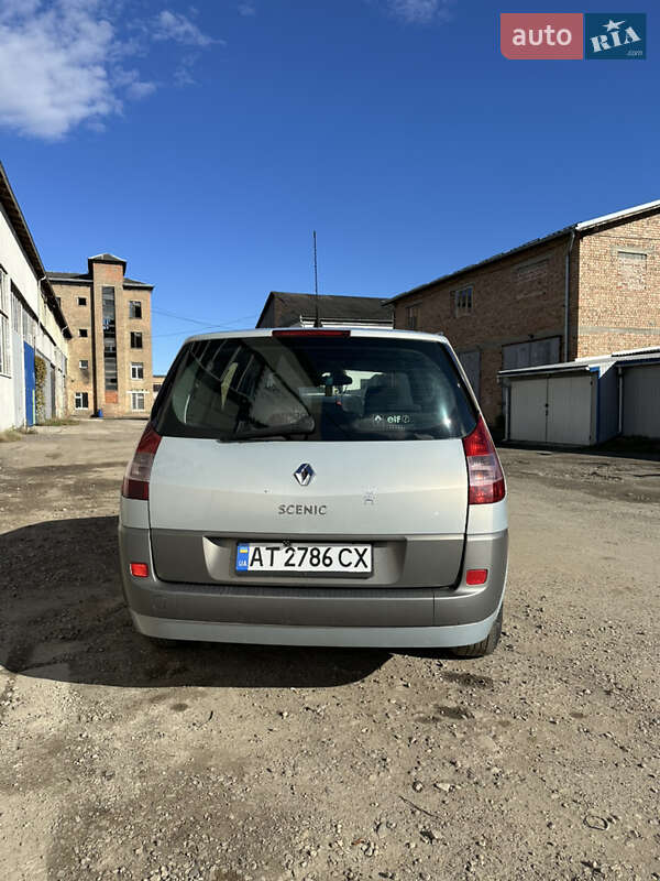 Мінівен Renault Grand Scenic 2004 в Коломиї