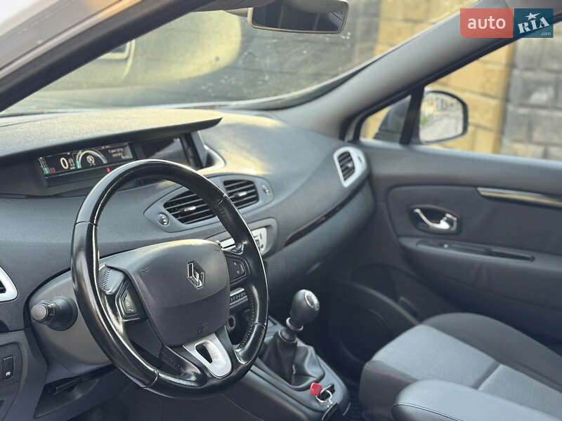 Минивэн Renault Grand Scenic 2012 в Луцке