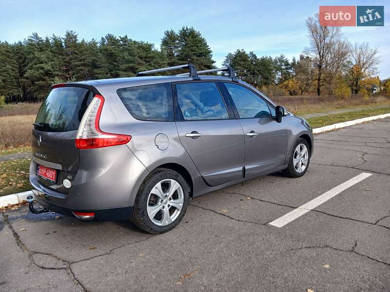 Минивэн Renault Grand Scenic 2010 в Кременчуге фото 7 Минивэн Renault Grand Scenic 2010 в Кременчуге