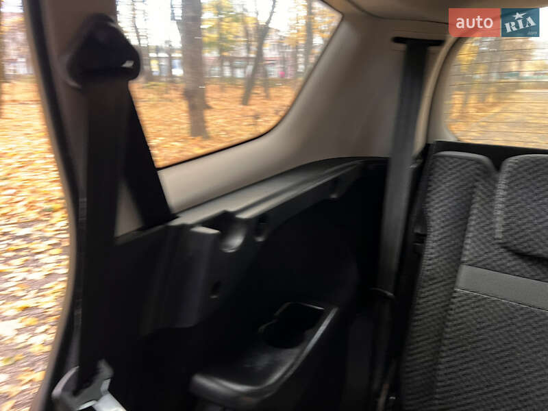 Минивэн Renault Grand Scenic 2011 в Черновцах фото 31 Минивэн Renault Grand Scenic 2011 в Черновцах