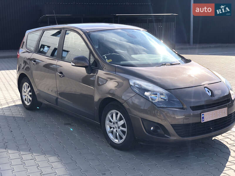 Минивэн Renault Grand Scenic 2010 в Киеве фото 4 Минивэн Renault Grand Scenic 2010 в Киеве