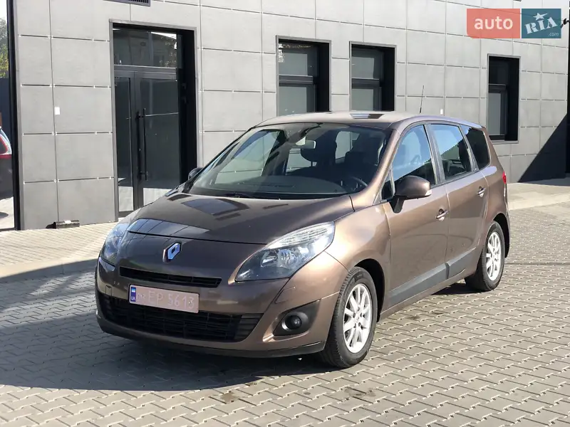 Renault Grand Scenic 2010
