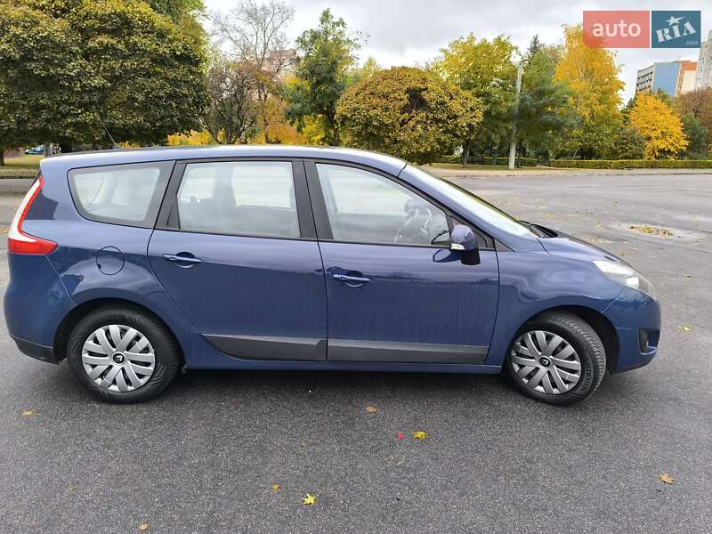 Мінівен Renault Grand Scenic 2010 в Харкові фото 4 Мінівен Renault Grand Scenic 2010 в Харкові