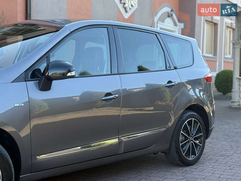 Мінівен Renault Grand Scenic 2013 в Стрию