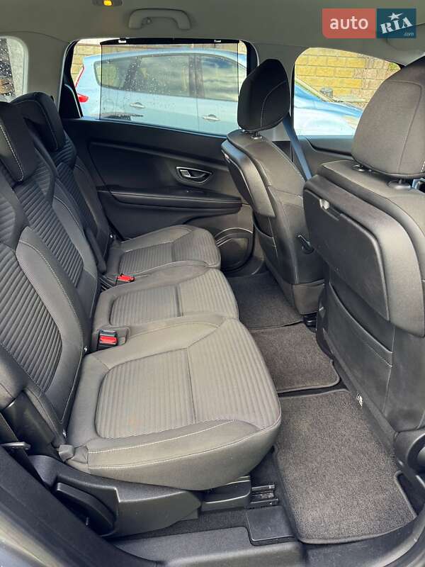 Мінівен Renault Grand Scenic 2016 в Добросині