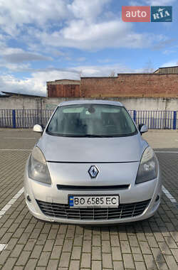 Мінівен Renault Grand Scenic 2010 в Тернополі