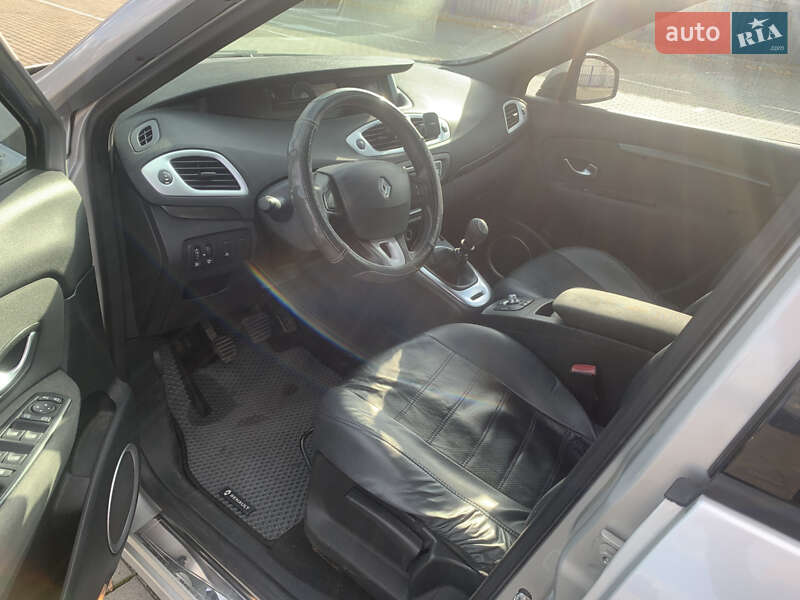 Мінівен Renault Grand Scenic 2010 в Тернополі фото 8 Мінівен Renault Grand Scenic 2010 в Тернополі
