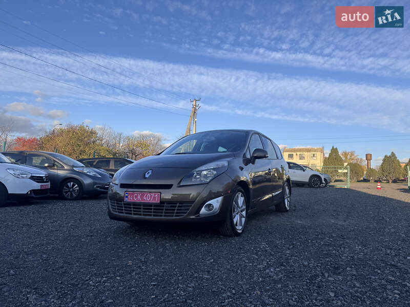 Renault Grand Scenic 2010