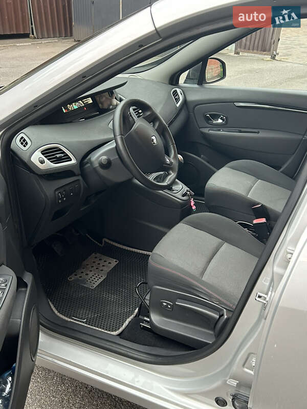 Минивэн Renault Grand Scenic 2013 в Киеве фото 14 Минивэн Renault Grand Scenic 2013 в Киеве