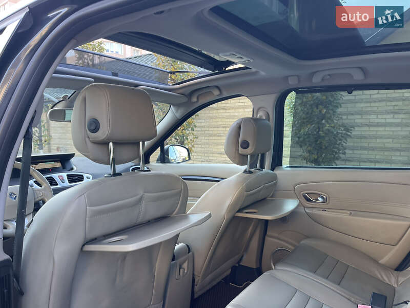 Минивэн Renault Grand Scenic 2010 в Луцке фото 64 Минивэн Renault Grand Scenic 2010 в Луцке