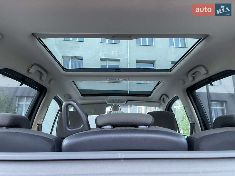 Мінівен Renault Grand Scenic 2008 в Луцьку фото 23 Мінівен Renault Grand Scenic 2008 в Луцьку