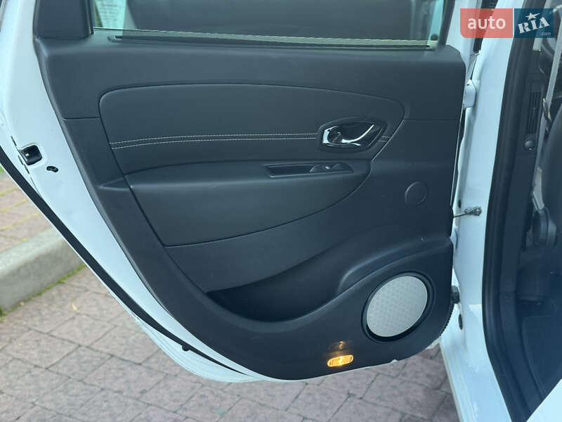 Минивэн Renault Grand Scenic 2014 в Стрые фото 44 Минивэн Renault Grand Scenic 2014 в Стрые